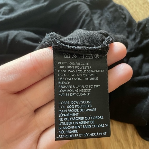 BDG LONG SLEEVES HALF BUTTON DOWN FLORAL TOP -  S - Picture 11 of 13